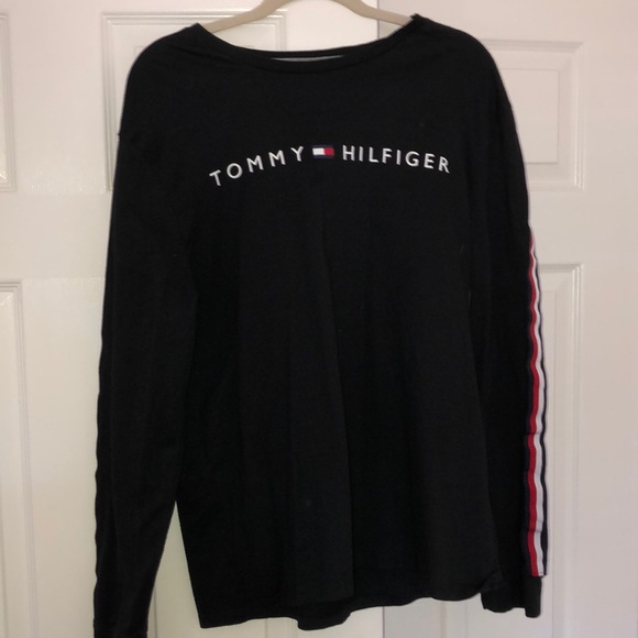 Large Tommy Hilfiger Long Sleeve - Picture 1 of 5